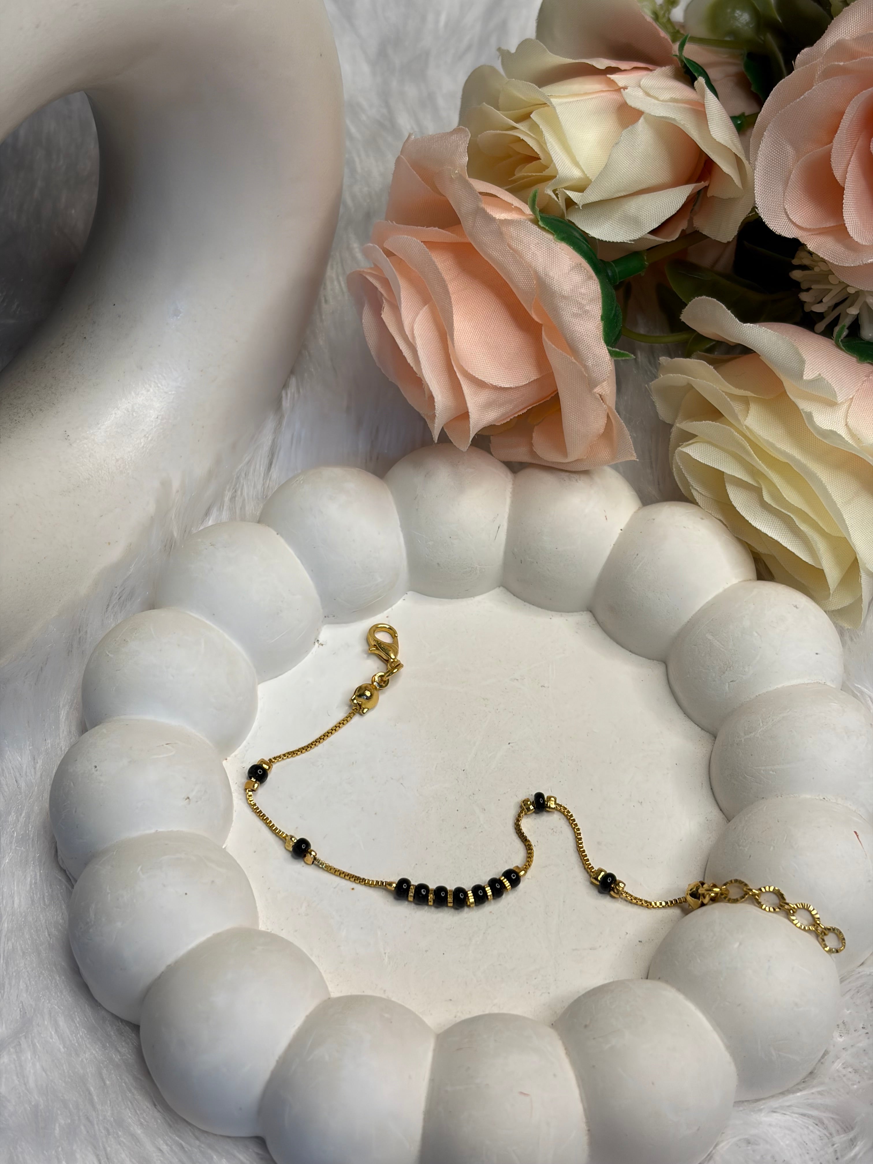 Black Beads Chain Braclet