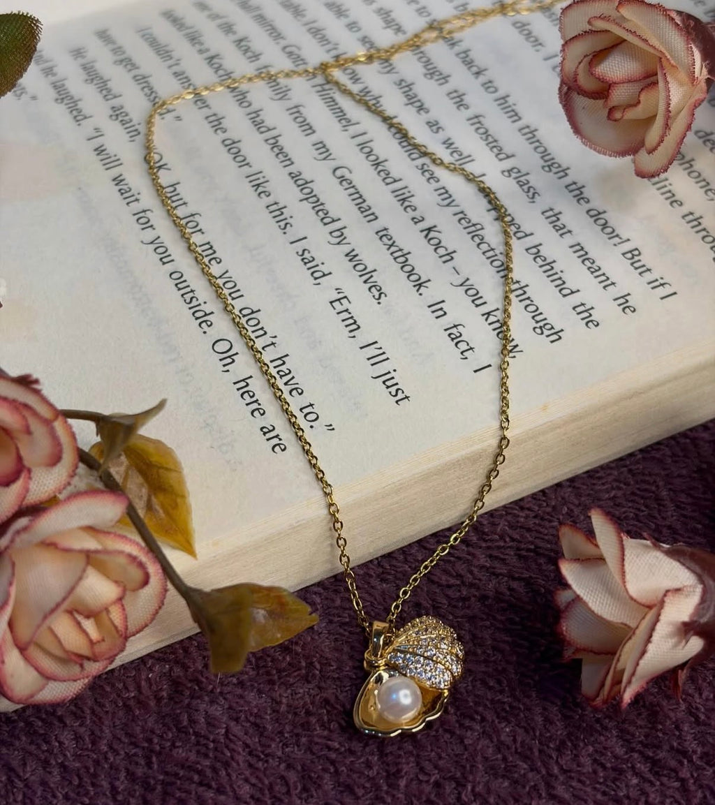 Shall pearl chain