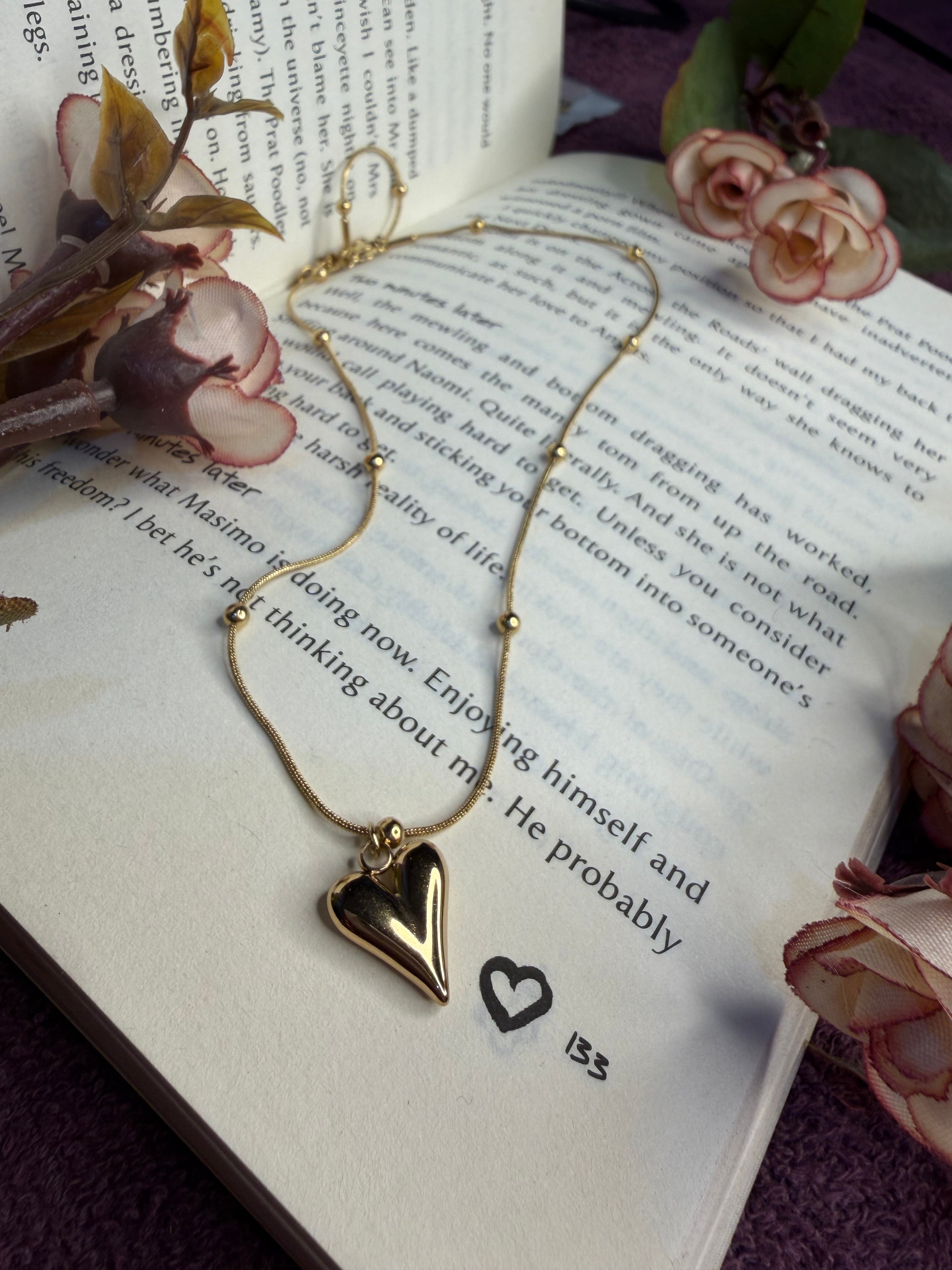 Anti Tarnish Love Pendent Chain