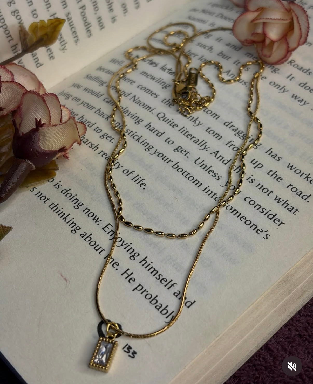 Double layered white stone chain