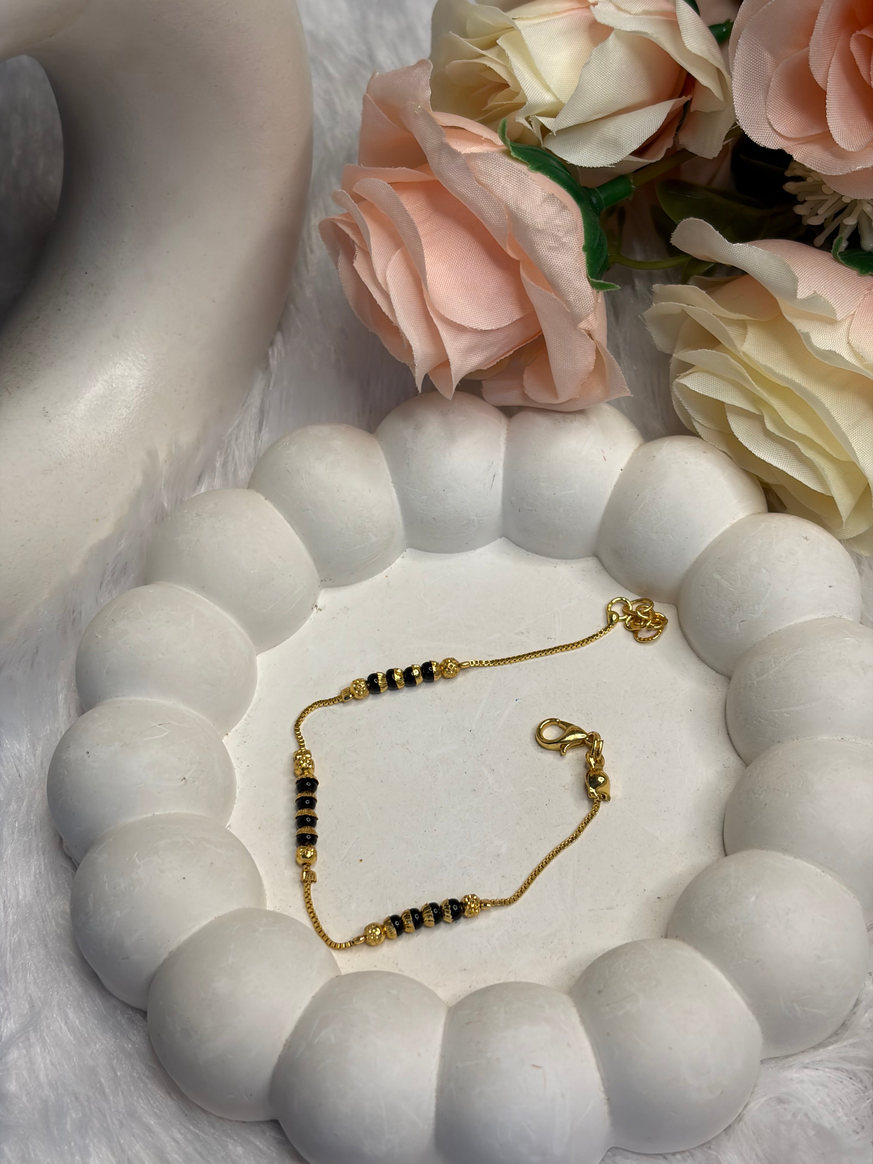 Black Beads Chain Braclet