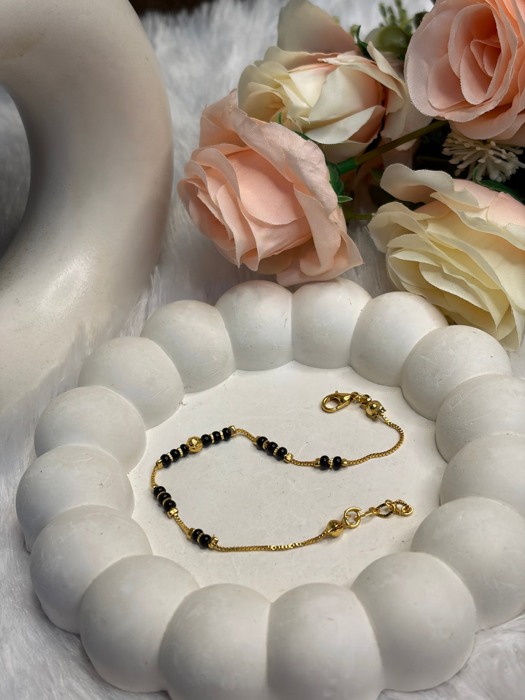 Black Beads Chain Braclet