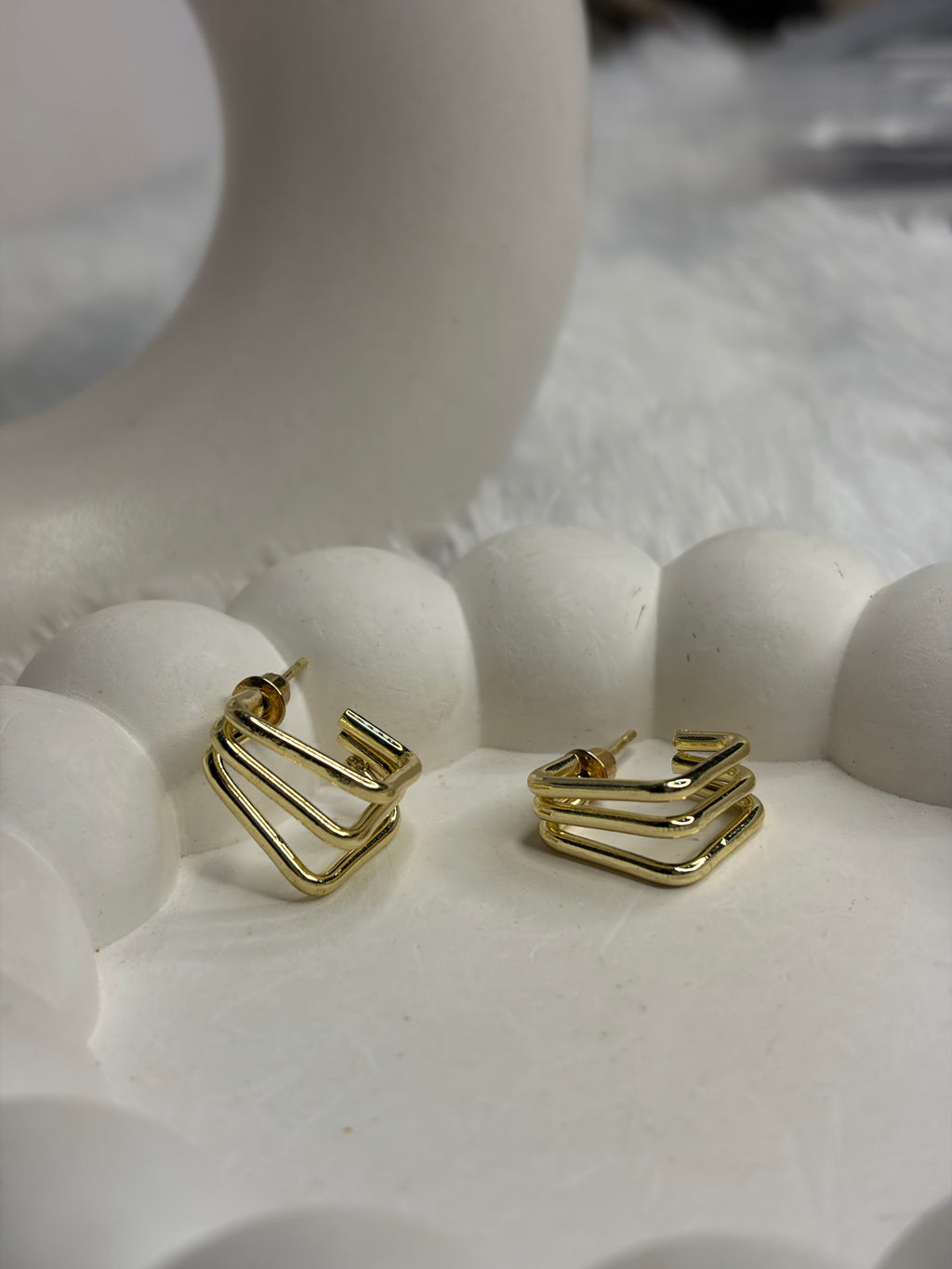 Anti Tarnish Half Ring Earring
