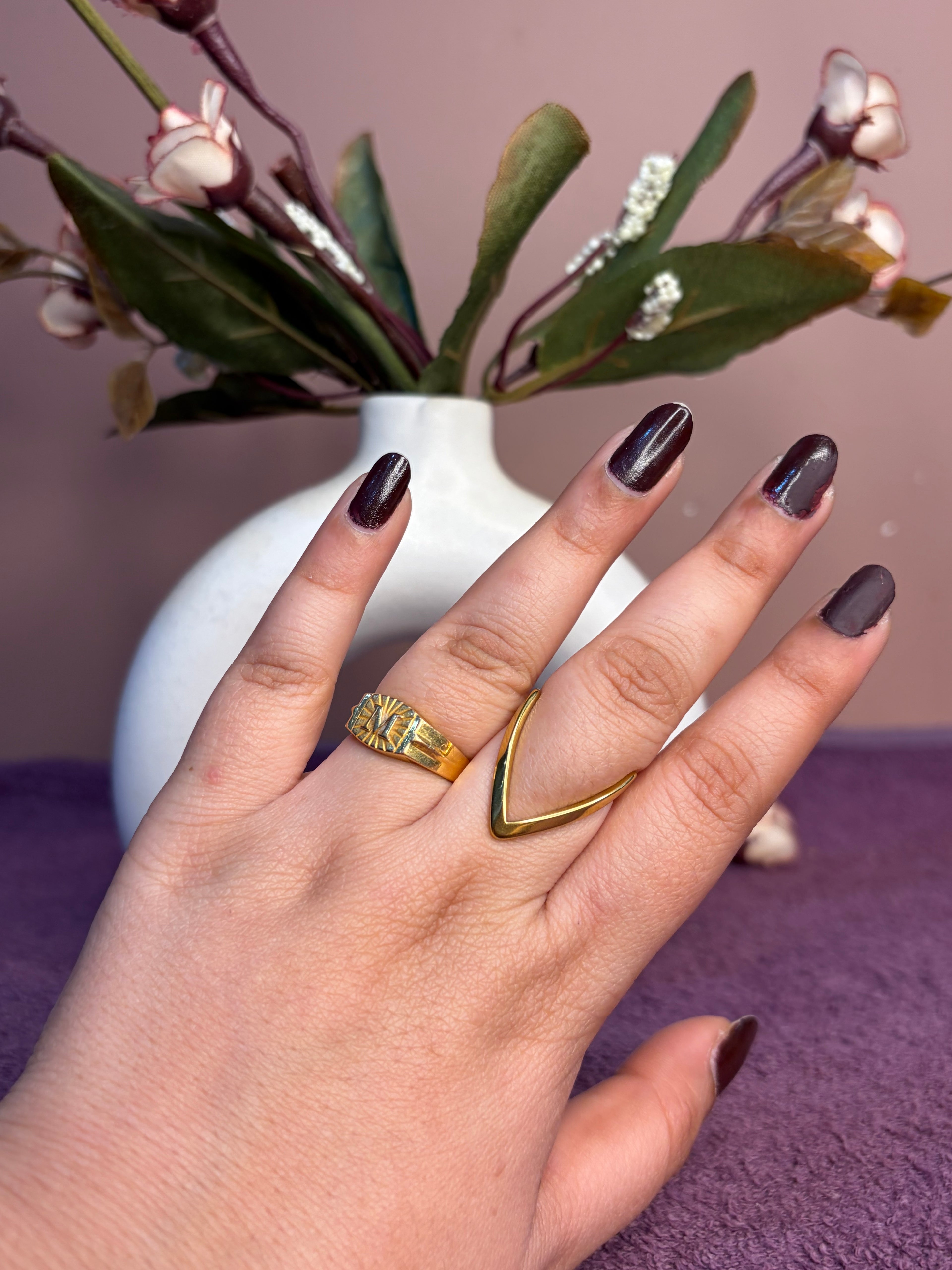 Anti Tarnish V vanki Ring