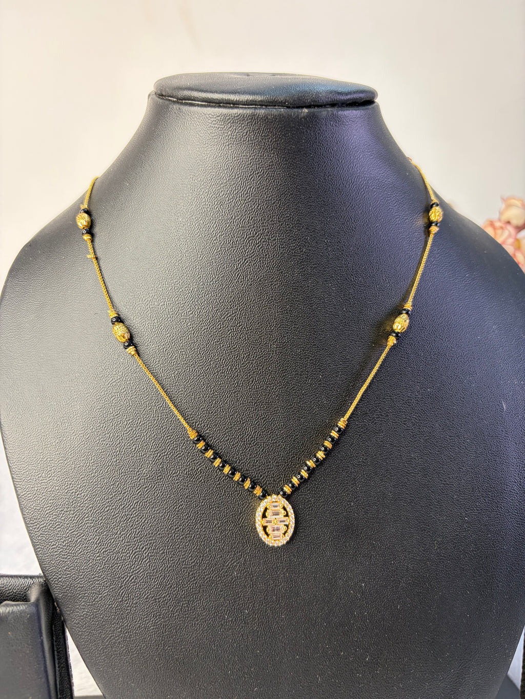 Short Black Beads