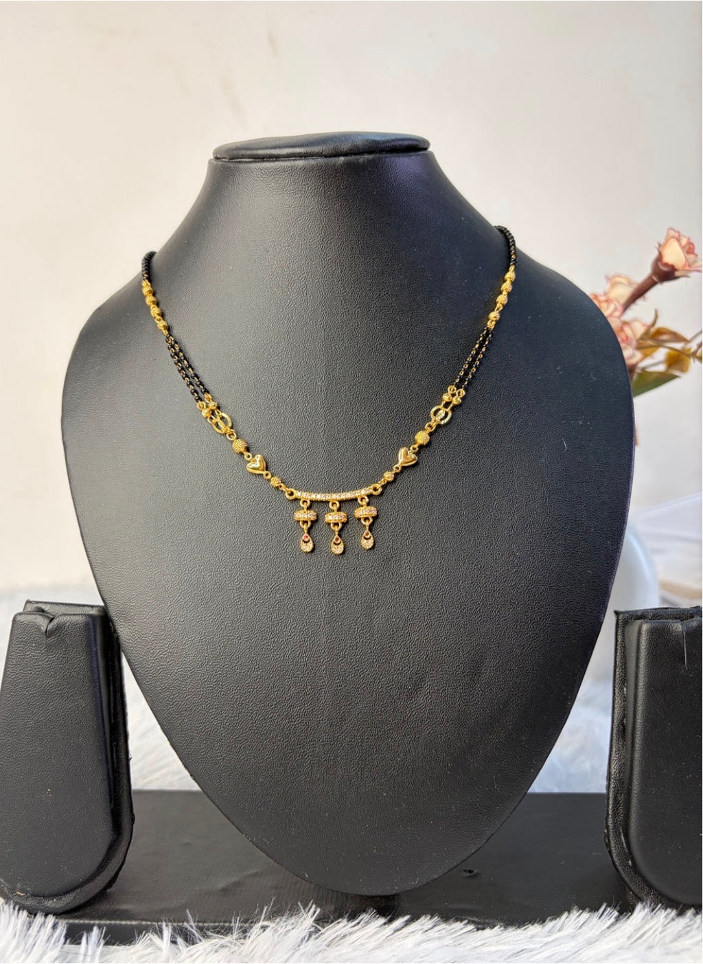 Short Black Beads