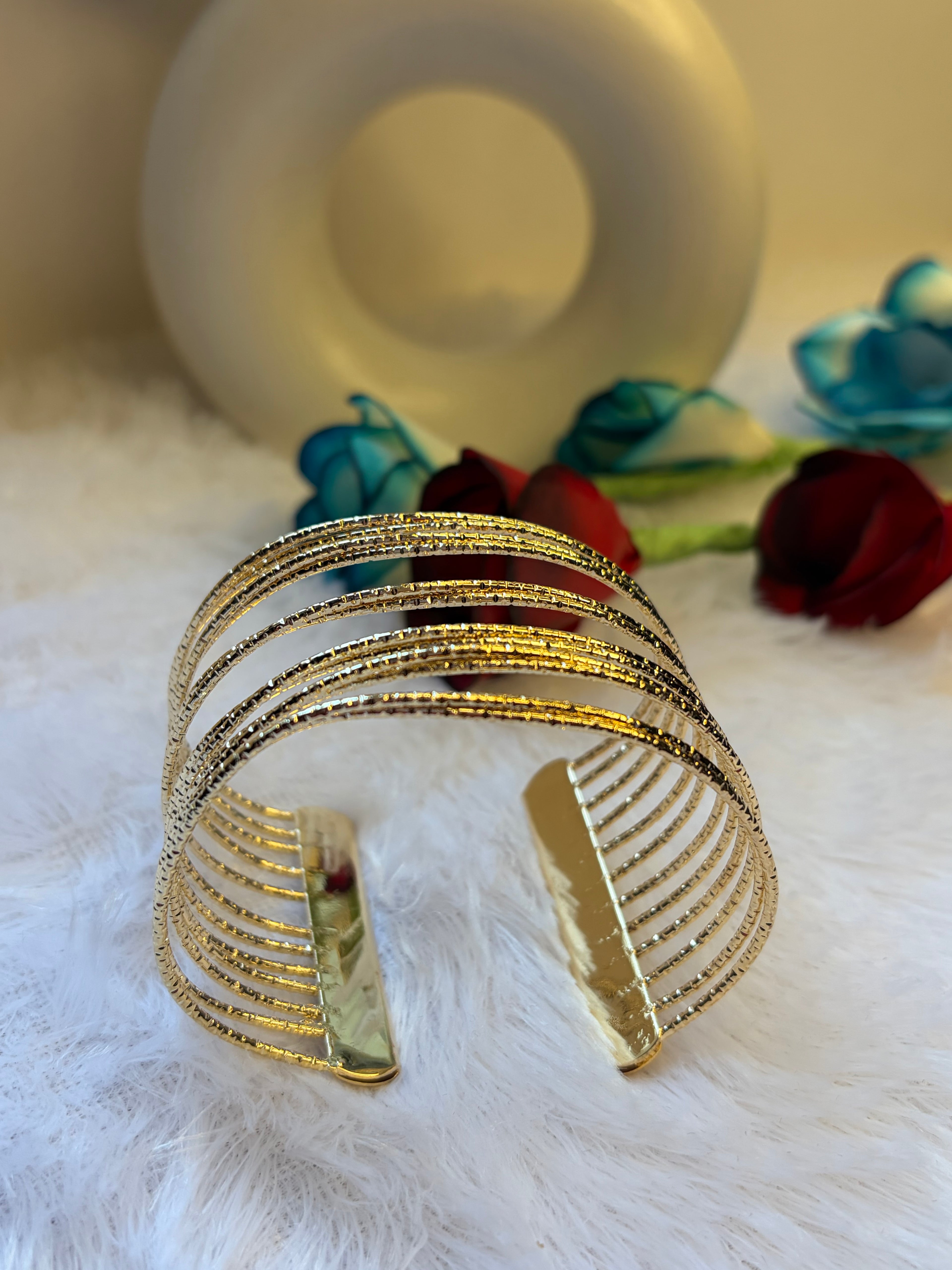 Large Kada