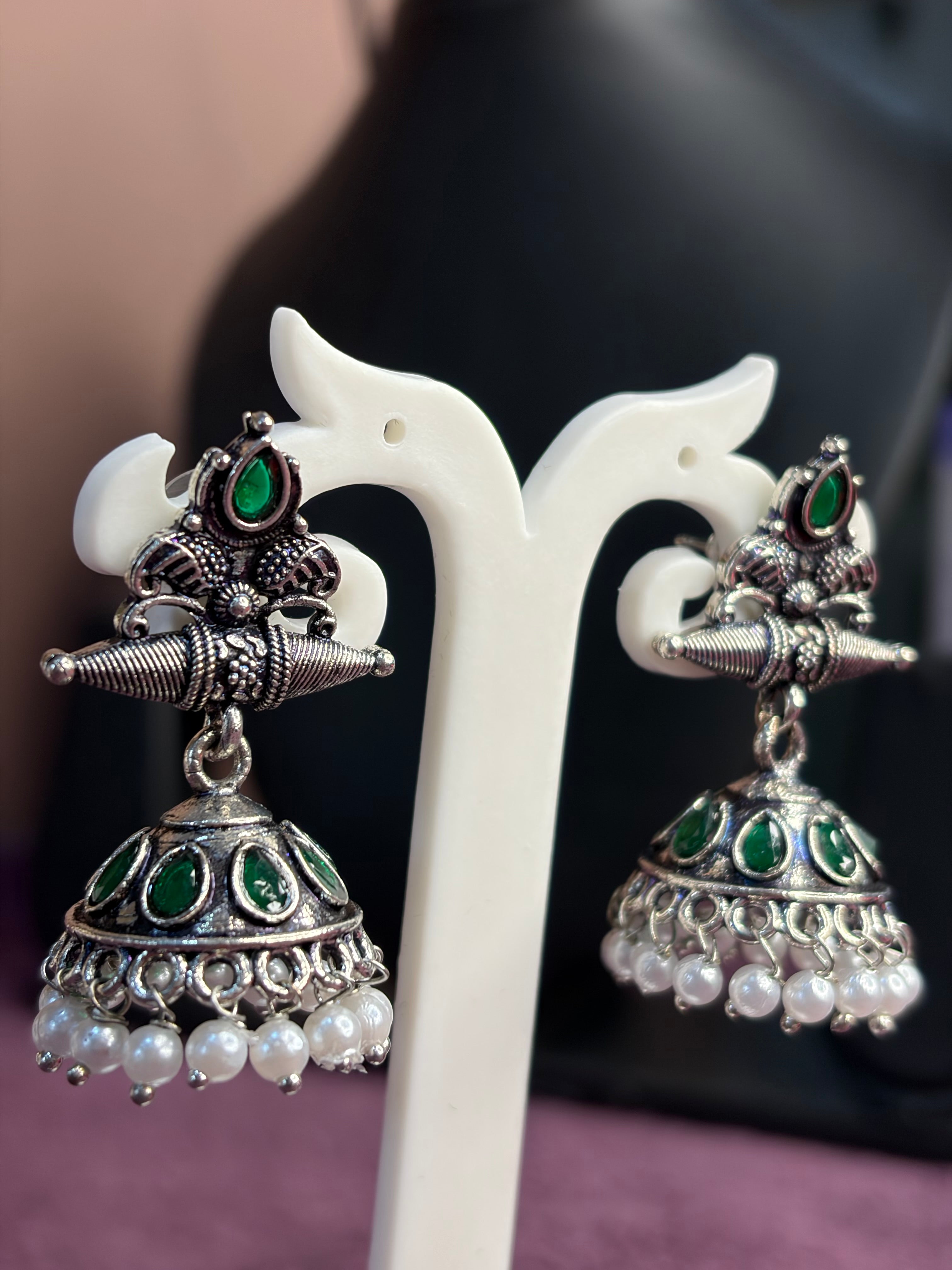 Jhumkas