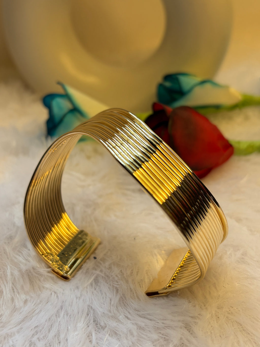 Gold Kada