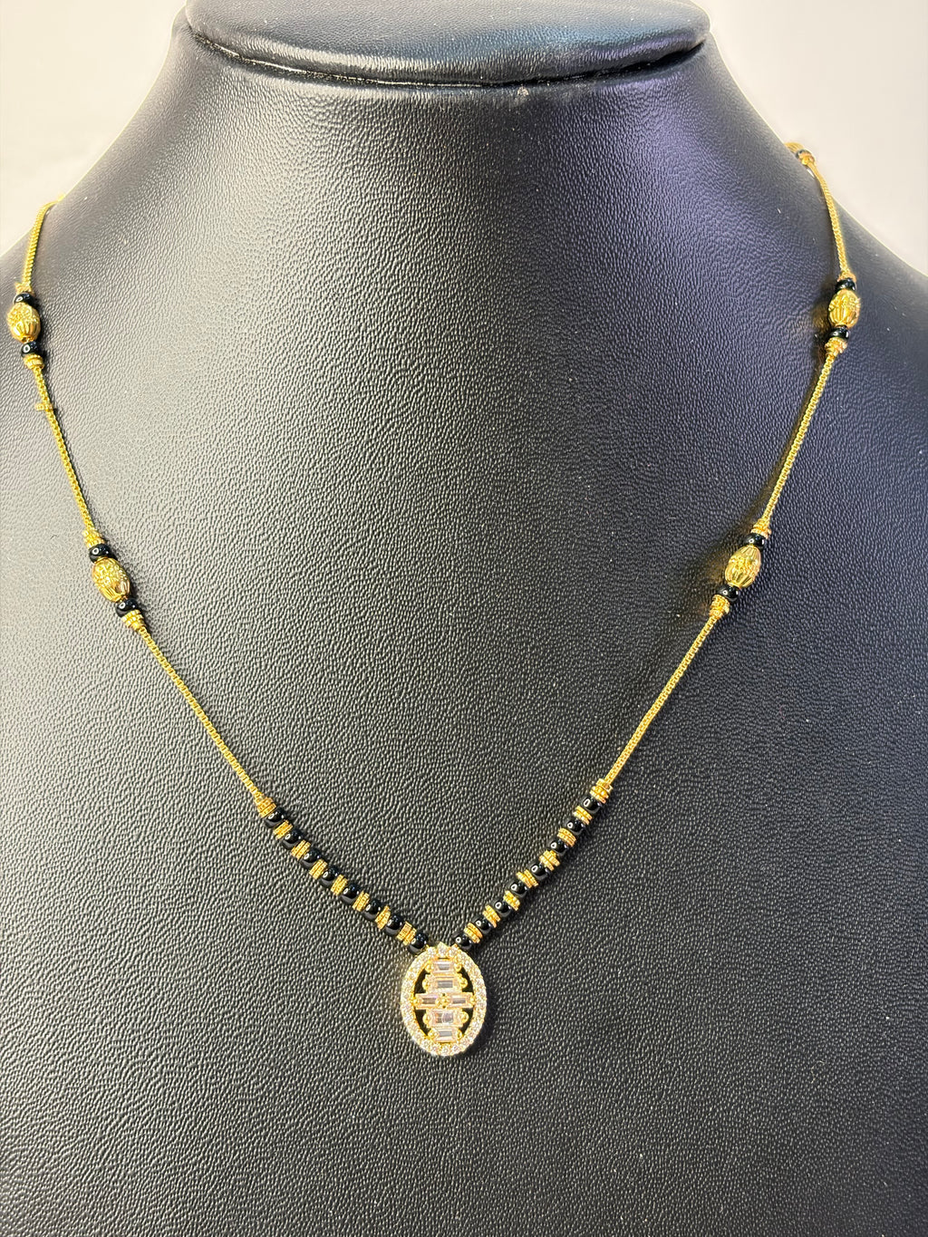 Short Black Beads