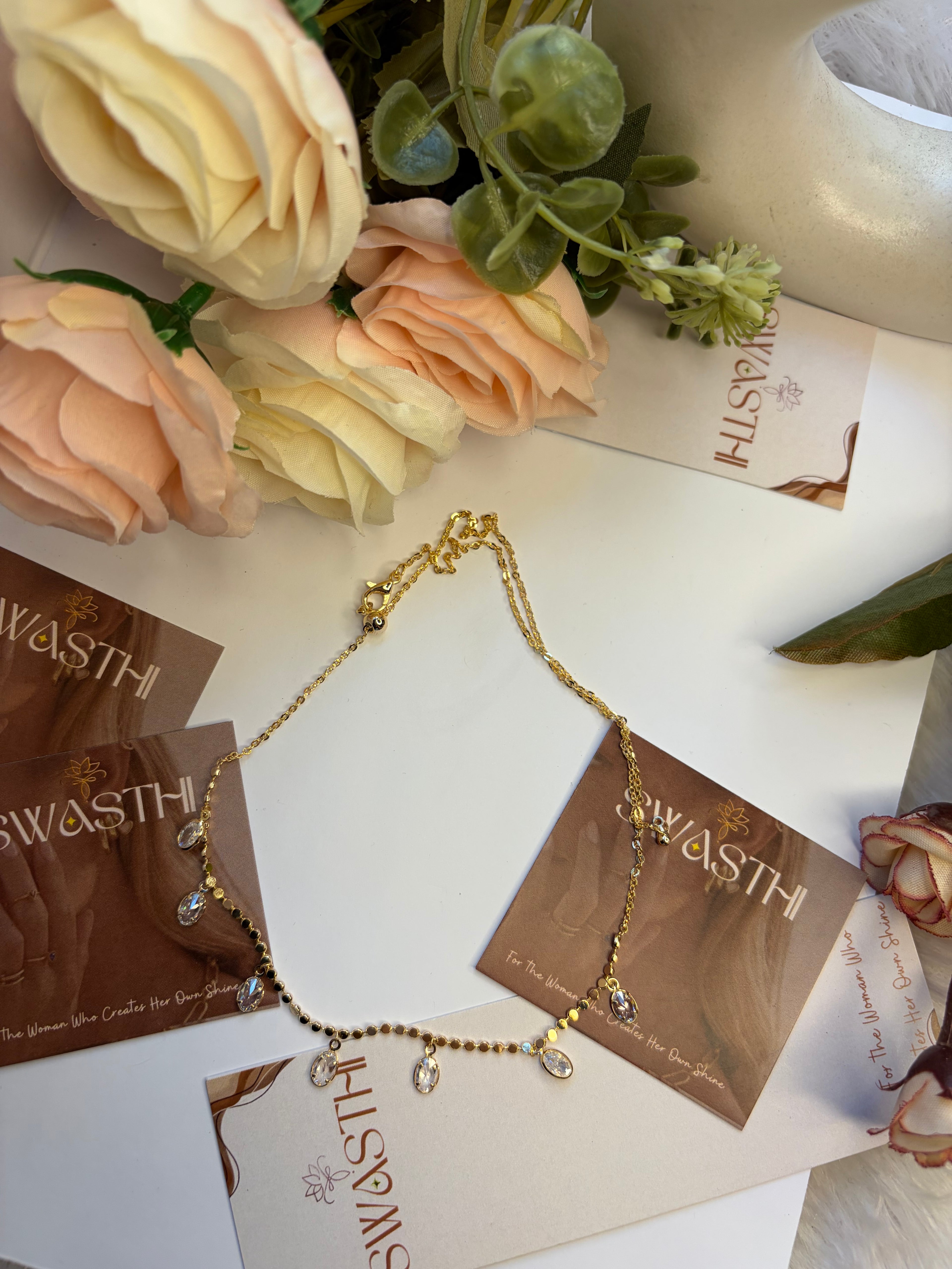 Gold Oval Charms Necklace Chain