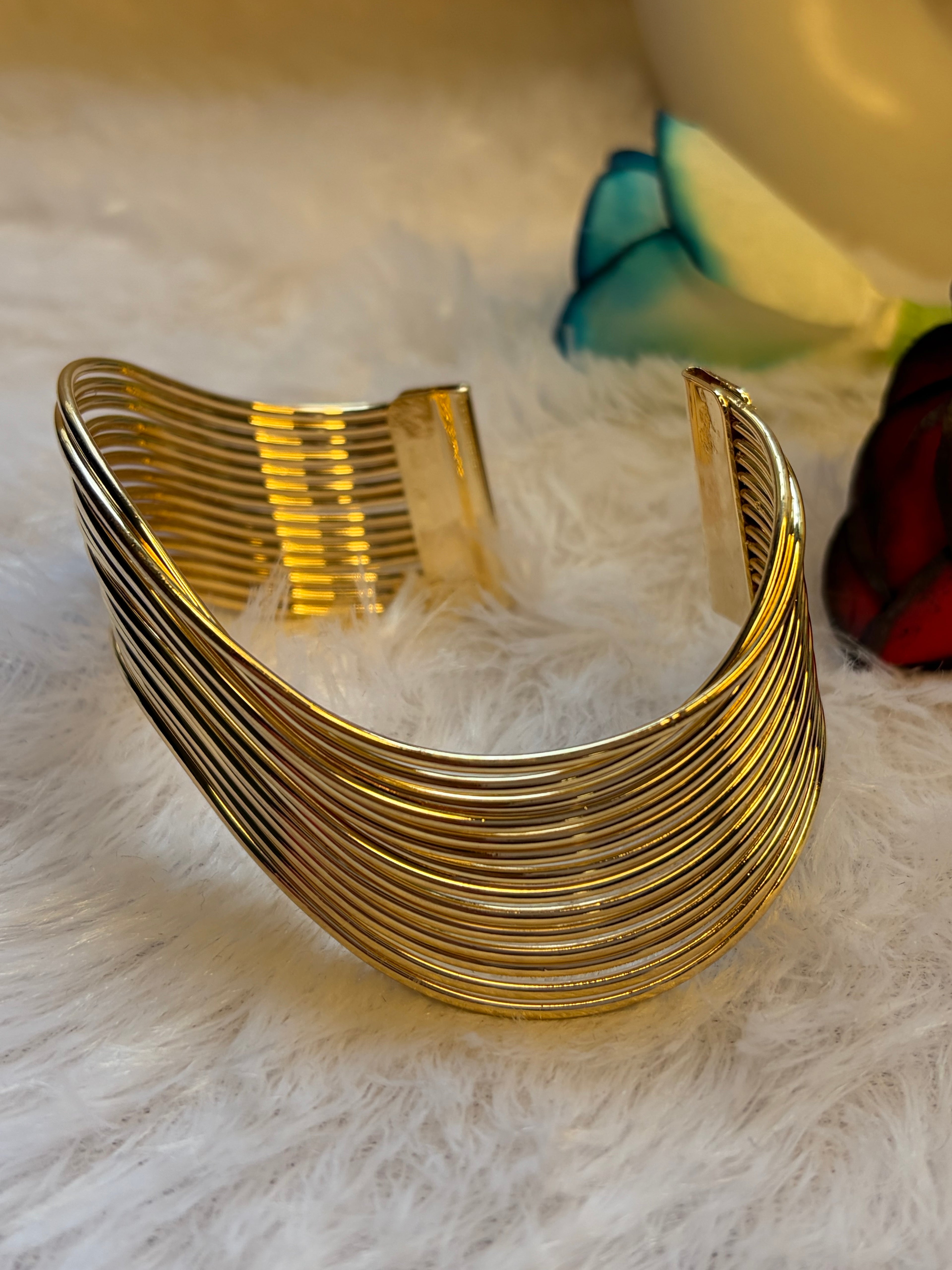 Gold Kada